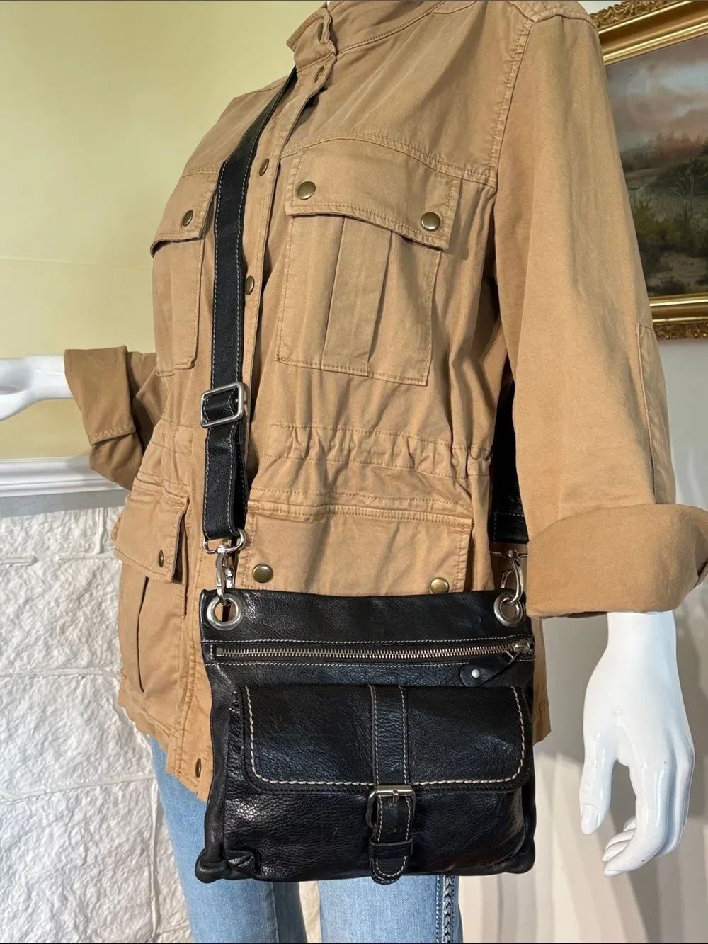 Roots Tribe Leather Small Side Saddle Crossbody Bag Black